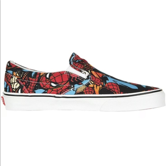Vans Women’s Classic Slip-On Marvel Spiderman - Picture 2 of 8